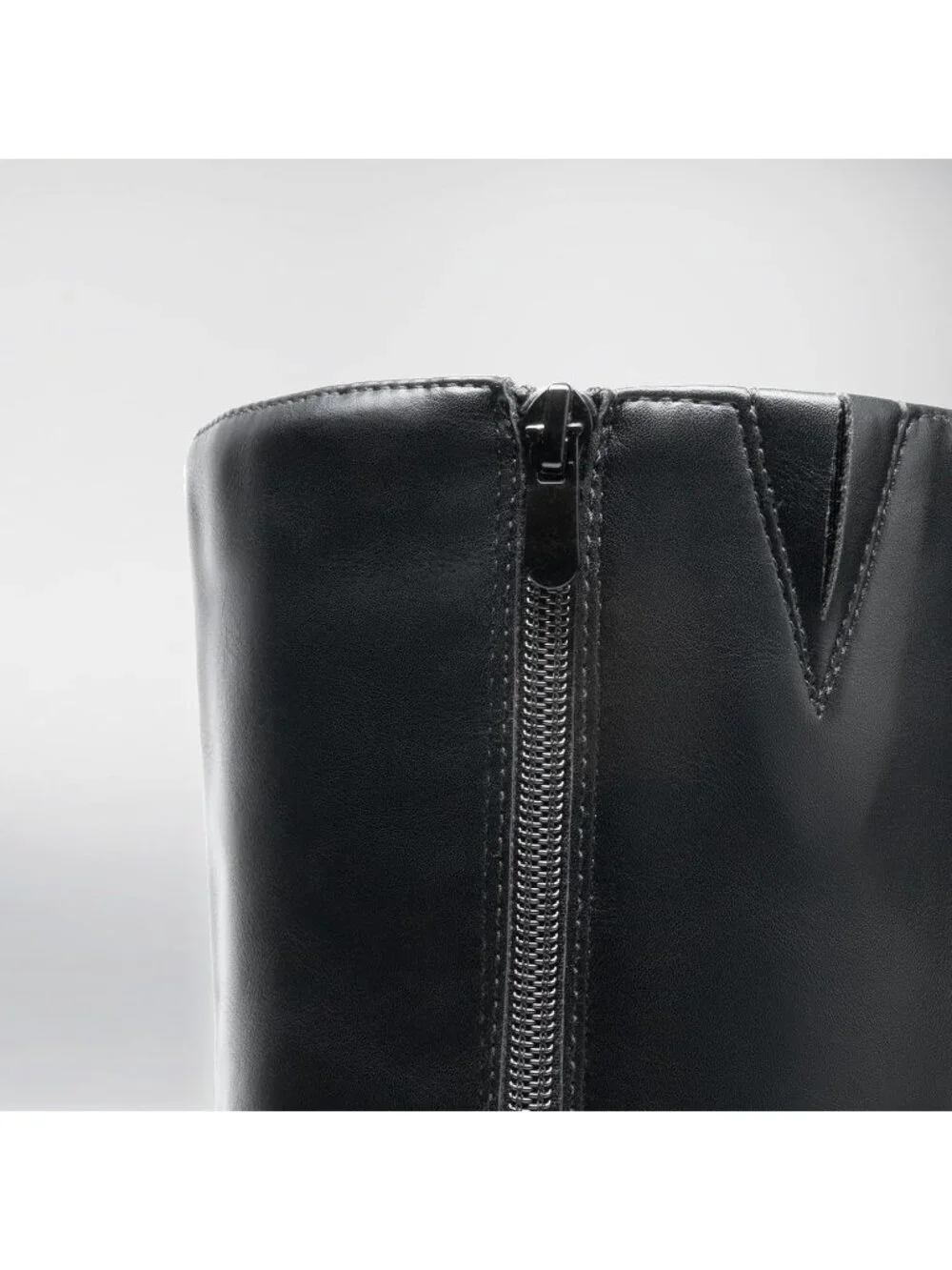 Women's Black Block Heel Round Toe Faux Leather Side Zipper Knee High Boots